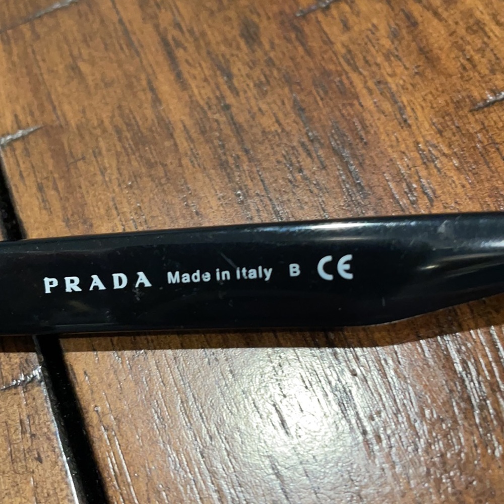 Prada tortoise sunglasses - Picture 5 of 7